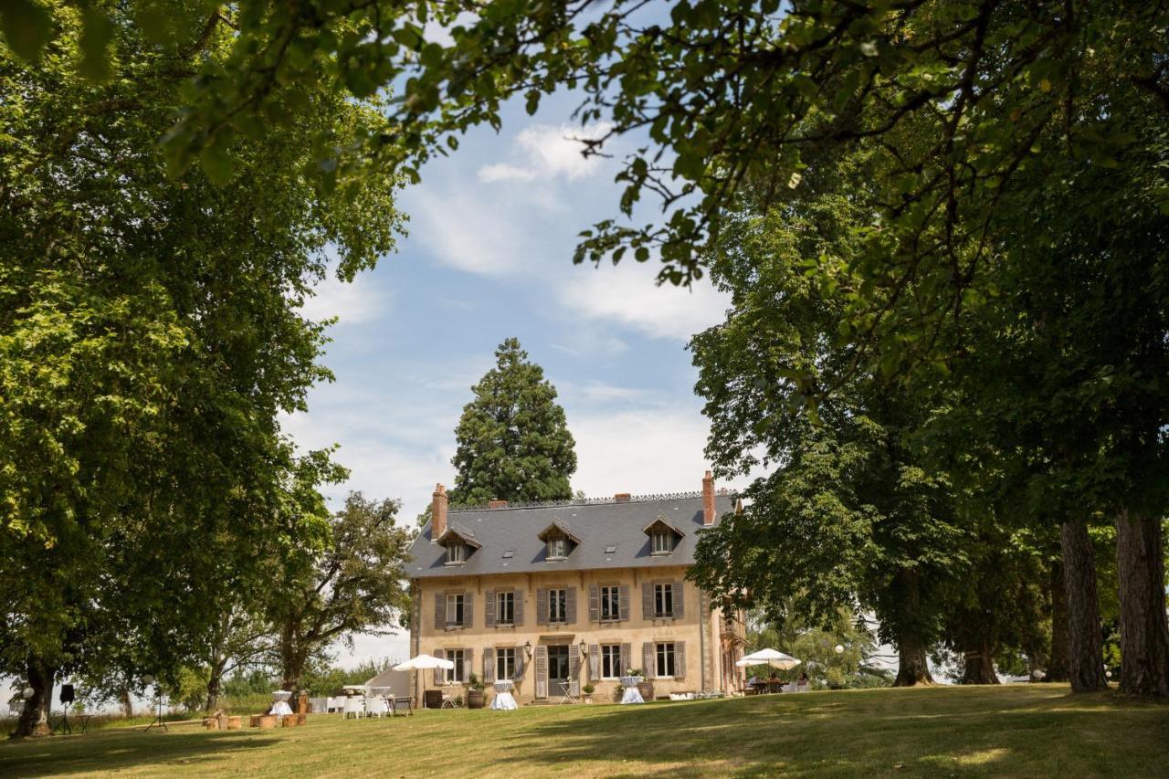 Bed and Breakfast Domaine De Savigny Saint-Saulge Exteriér fotografie